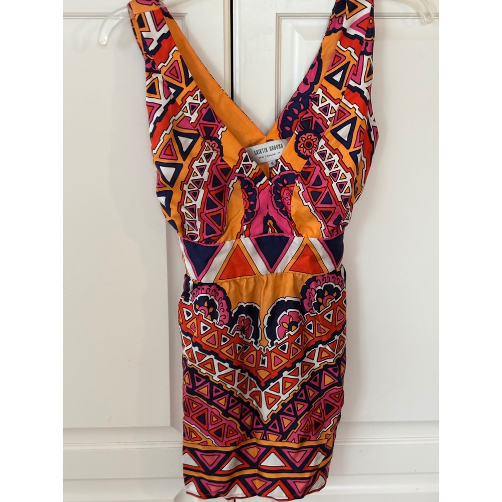 Skirtin Around Womens 100% Silk Geometric‎ Floral V-Neck Tie Back Blouse Top 4